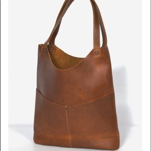 Oak River tote